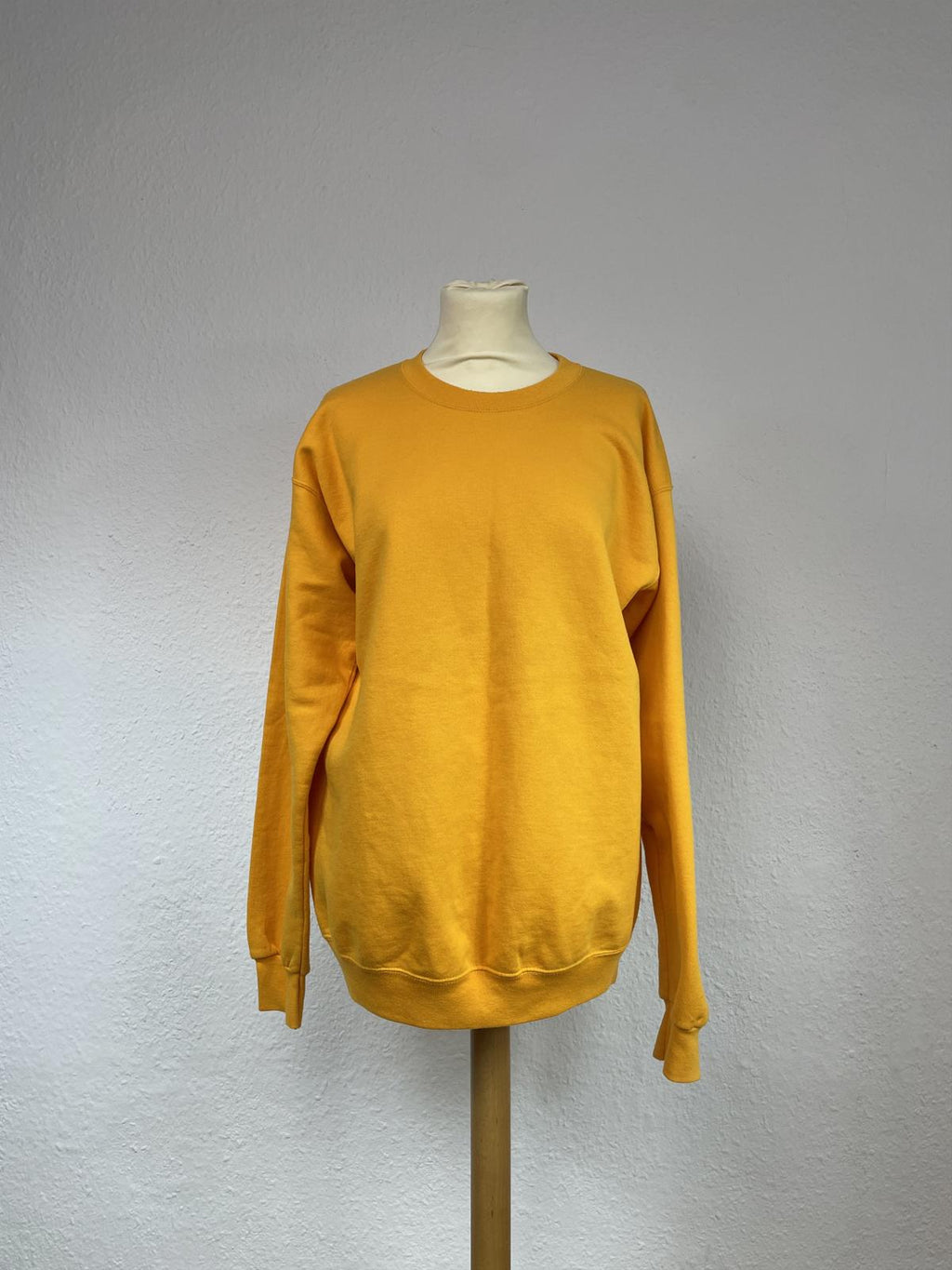 20471120 / Hyoma Crewneck Pullover