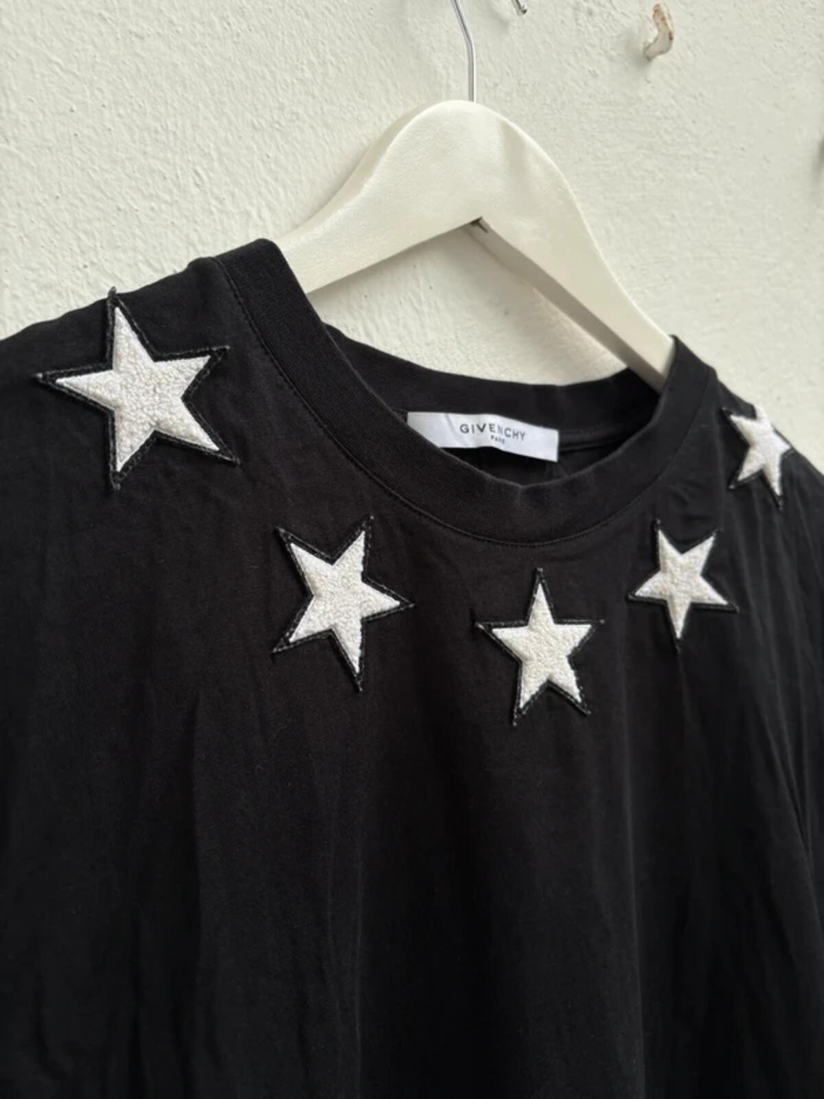 Givenchy SS2017 by Riccardo Tisci Black Stars T-Shirt