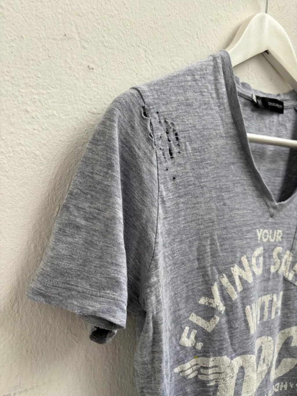 Dsquared2 SS2014 "Flying Safari" Distressed T-Shirt Grey