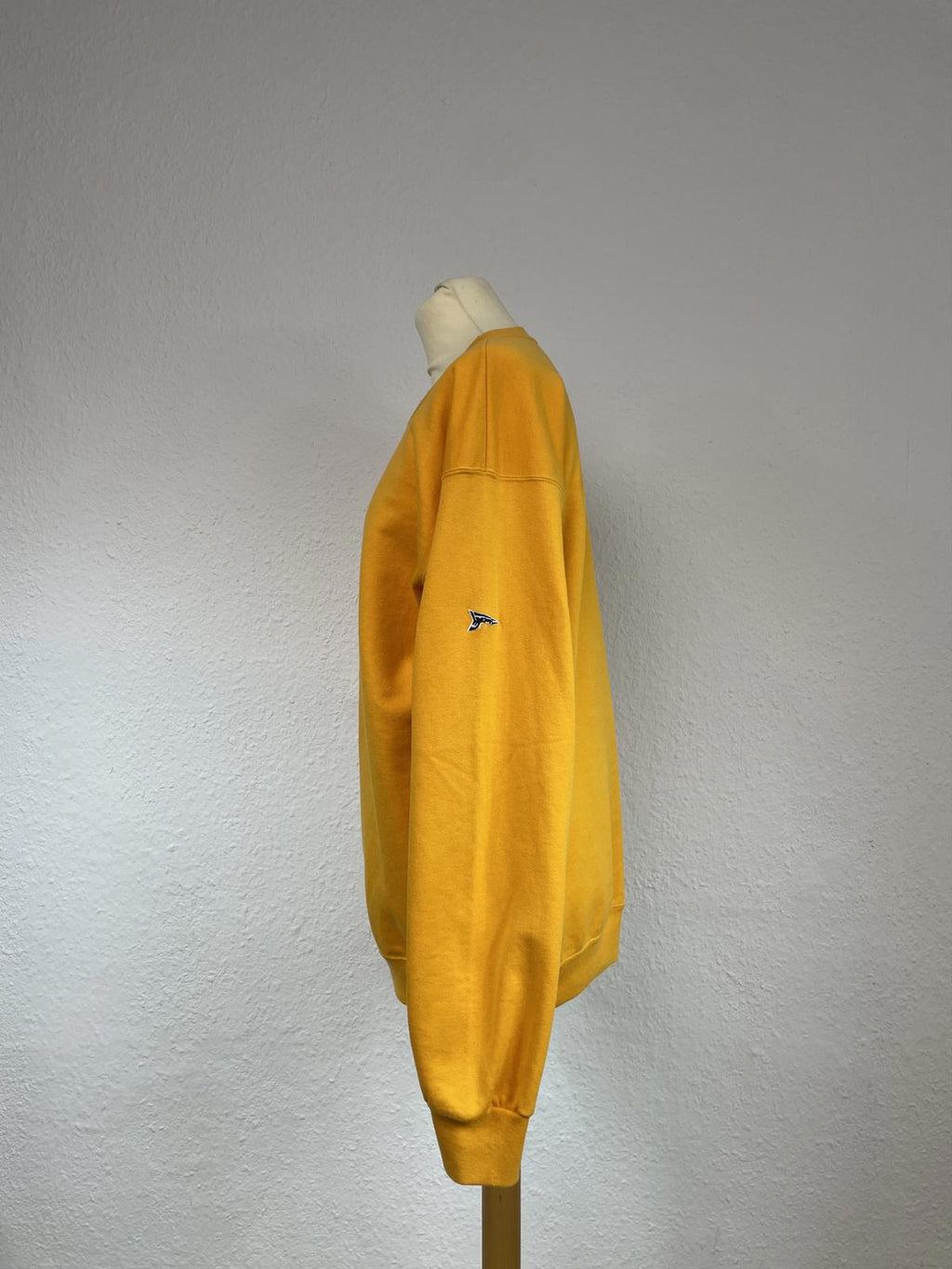20471120 / Hyoma Crewneck Pullover